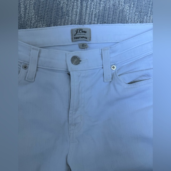 J Crew 9" Mid Rise toothpick Jean In White, Size 27 - Picture 5 of 6